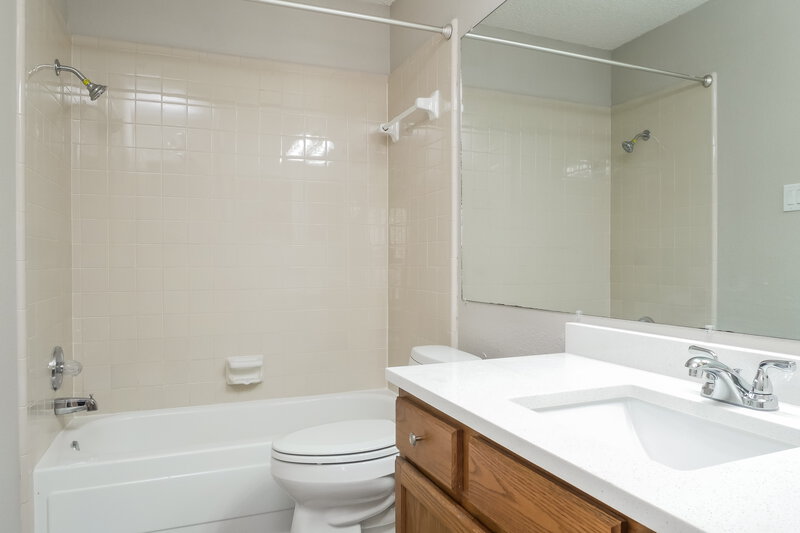 2,665/Mo, 1378 Chinaberry Dr Lewisville, TX 75077 Bathroom View