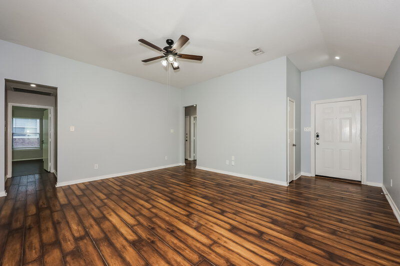 1,775/Mo, 1216 Sandpiper Aubrey, TX 76227 Living Room View