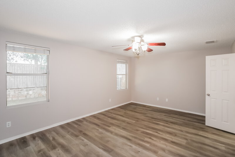 2,080/Mo, 2141 Shawnee Trl Justin, TX 76247 Main Bedroom View