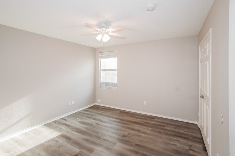 2,080/Mo, 2141 Shawnee Trl Justin, TX 76247 Bedroom View 3