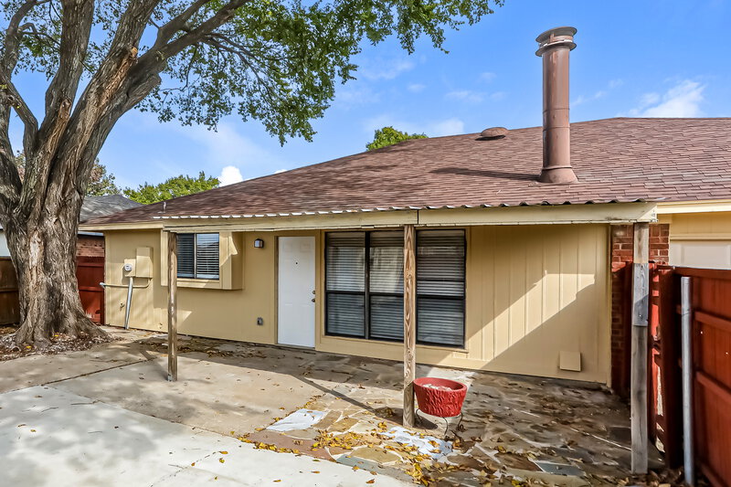 1,985/Mo, 2618 San Saba St Mesquite, TX 75150 Rear View