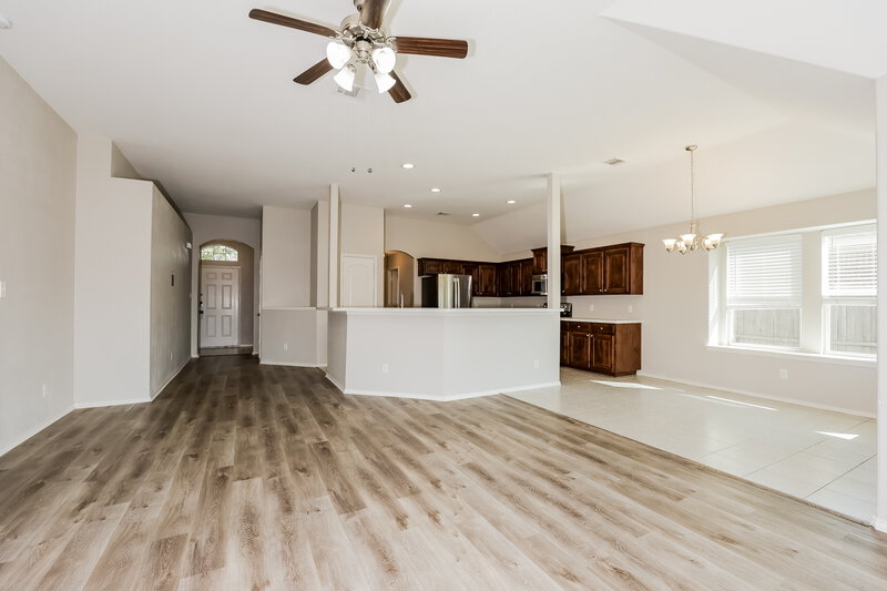 1,975/Mo, 2504 Wakecrest Dr Fort Worth, TX 76108 Living Room View 2