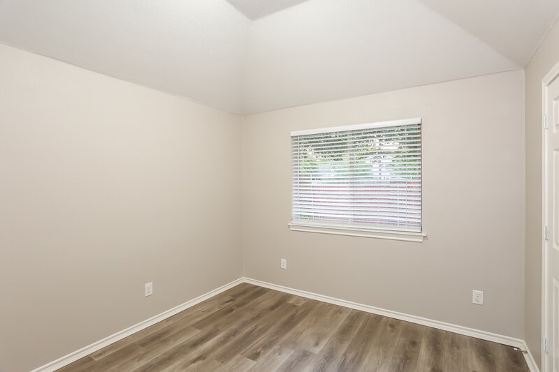 2,210/Mo, 5628 Indian Hill Dr Arlington, TX 76018 Bedroom View 2