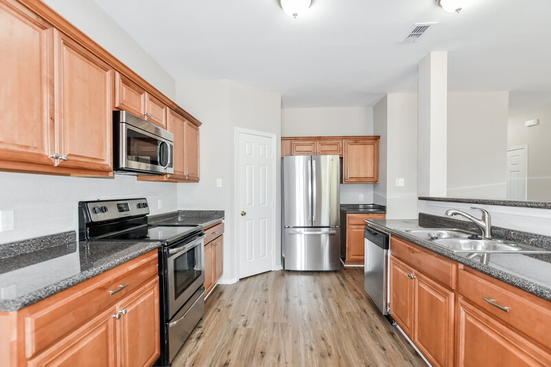 2,375/Mo, 3686 Juniper Hills Dr Rockwall, TX 75032 Kitchen View 4