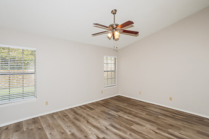 2,475/Mo, 7913 Eastwind Dr Fort Worth, TX 76137 Main Bedroom View