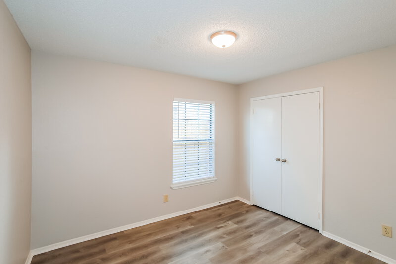 2,475/Mo, 7913 Eastwind Dr Fort Worth, TX 76137 Bedroom View