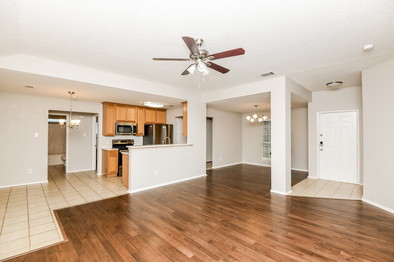 2,260/Mo, 1706 Tonya May Ln Mansfield, TX 76063 Living Room View