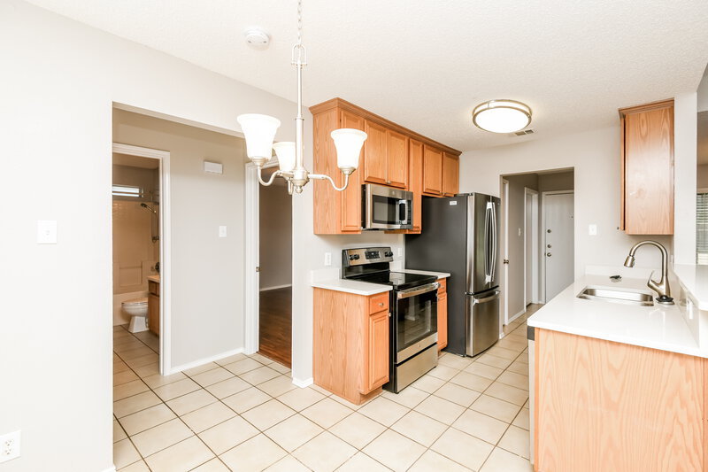 2,260/Mo, 1706 Tonya May Ln Mansfield, TX 76063 Kitchen View 3