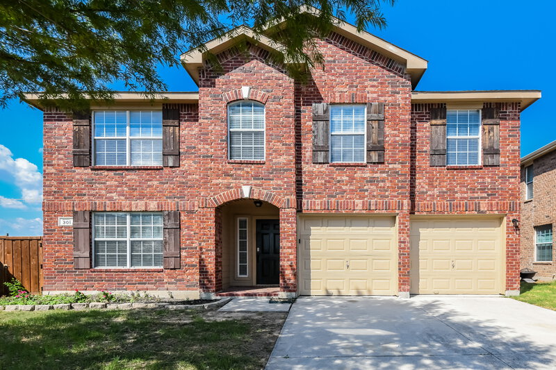 2,640/Mo, 301 Windy Hill Ln Fort Worth, TX 76108 External View