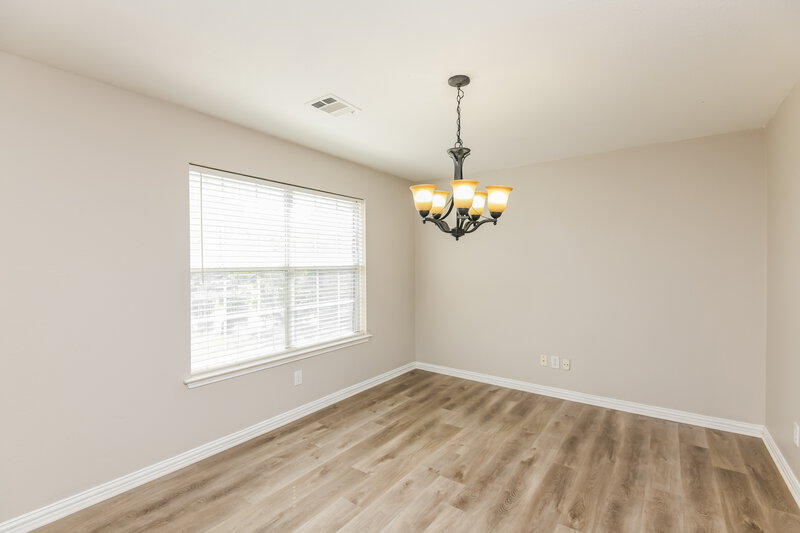 2,640/Mo, 301 Windy Hill Ln Fort Worth, TX 76108 Dining Room View