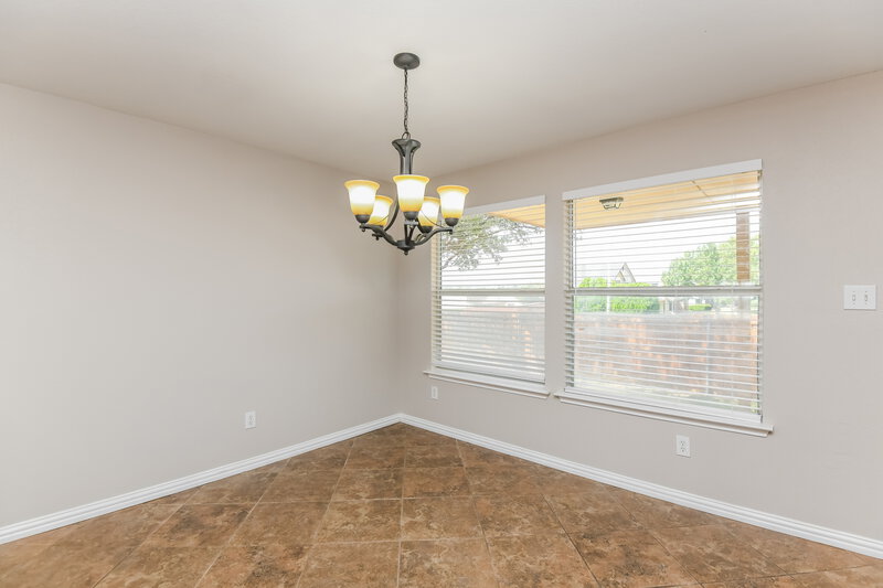 2,640/Mo, 301 Windy Hill Ln Fort Worth, TX 76108 Breakfast Nook View 2