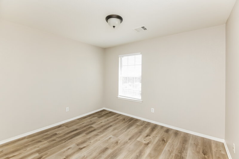 2,640/Mo, 301 Windy Hill Ln Fort Worth, TX 76108 Bedroom View 2