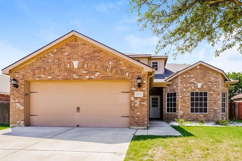 1,970/Mo, 1006 Primrose Dr Sanger, TX 76266 External View