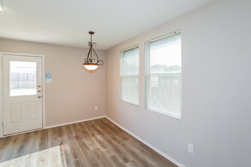 2,220/Mo, 3343 Lipizzan Dr Denton, TX 76210 Dining Room View