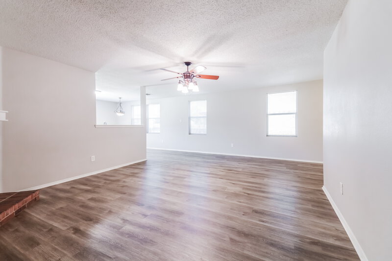2,220/Mo, 3343 Lipizzan Dr Denton, TX 76210 Misc View 3