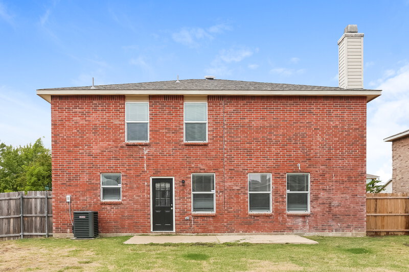 2,530/Mo, 9113 Troy Dr Fort Worth, TX 76123 Rear View
