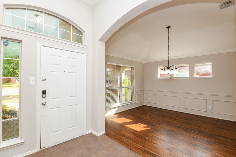 2,695/Mo, 337 Fort Edward Dr Arlington, TX 76002 Foyer View