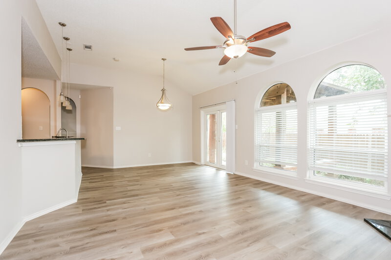 3,220/Mo, 508 Blueberry Hill Ln Mansfield, TX 76063 Living Room View