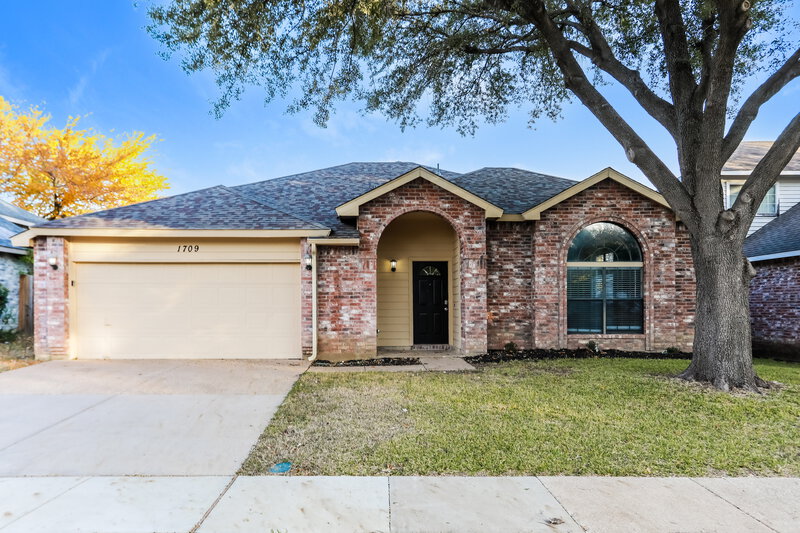2,595/Mo, 1709 Raton Dr Arlington, TX 76018 External View