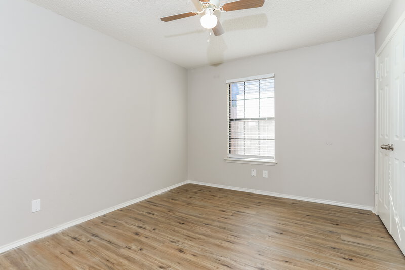 2,595/Mo, 1709 Raton Dr Arlington, TX 76018 Bedroom View