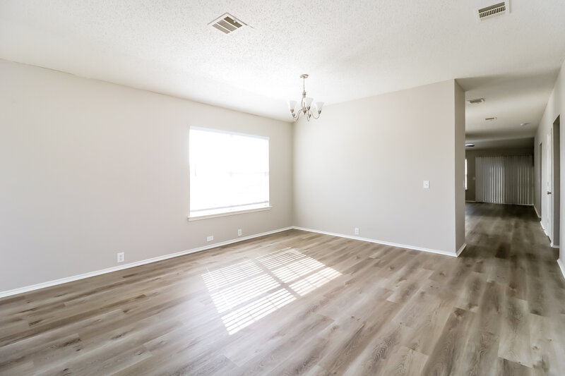 2,475/Mo, 6760 Ambercrest Dr Arlington, TX 76002 Dining Room View