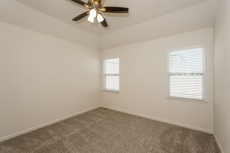 2,330/Mo, 1449 Sunkiss Dr Fort Worth, TX 76140 Main Bedroom View 2