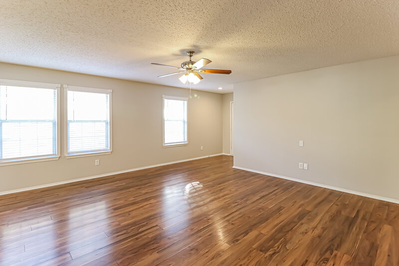 2,085/Mo, 3457 Bandera Ranch Rd Roanoke, TX 76262 Living Room View 3