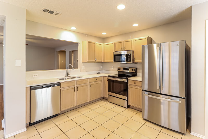2,085/Mo, 3457 Bandera Ranch Rd Roanoke, TX 76262 Kitchen View