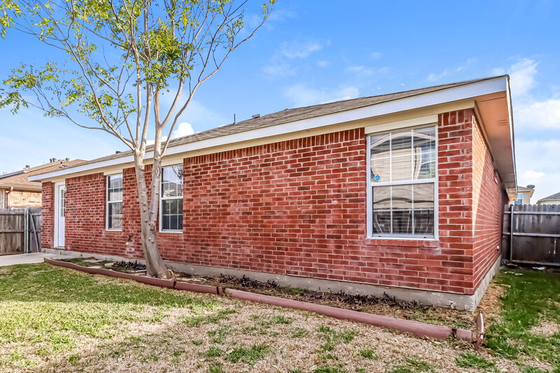 2,085/Mo, 3457 Bandera Ranch Rd Roanoke, TX 76262 Rear View 2