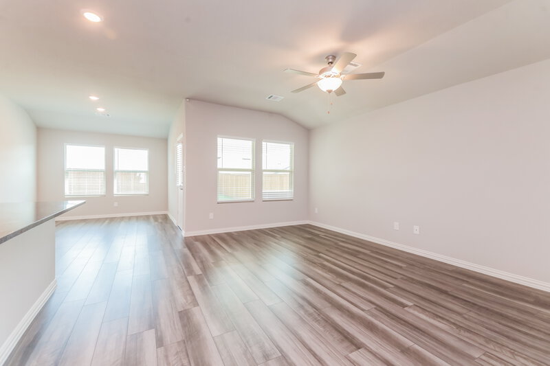 2,075/Mo, 6111 Tawakoni Ln Royse City, TX 75189 Living Room View