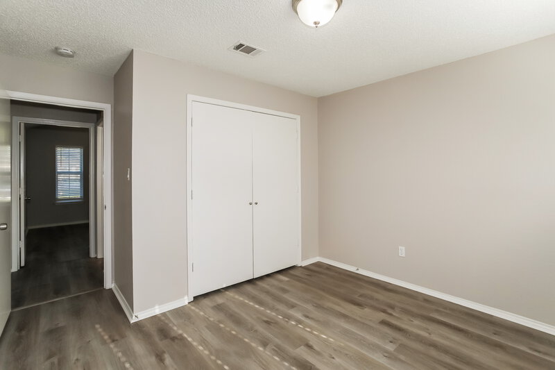 1,915/Mo, 1201 Cardinal Oaks Dr Mansfield, TX 76063 Bedroom View 3