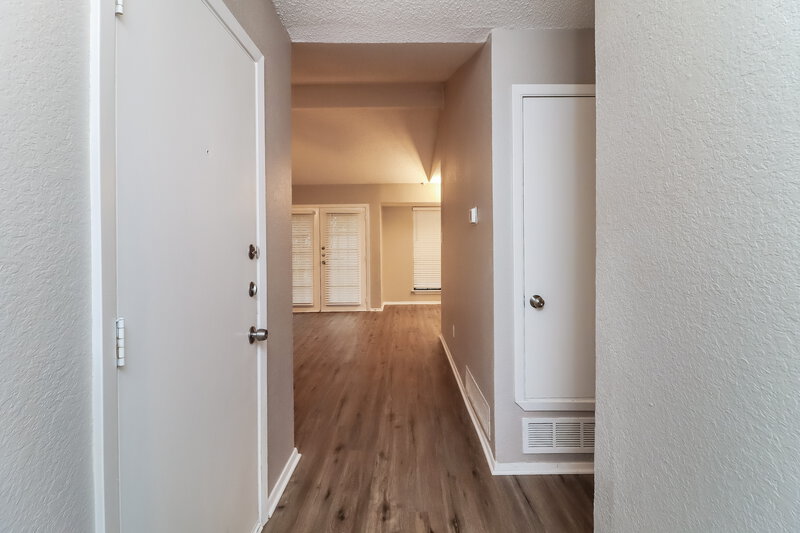 1,885/Mo, 19 Atlanta Ct Mansfield, TX 76063 Foyer View