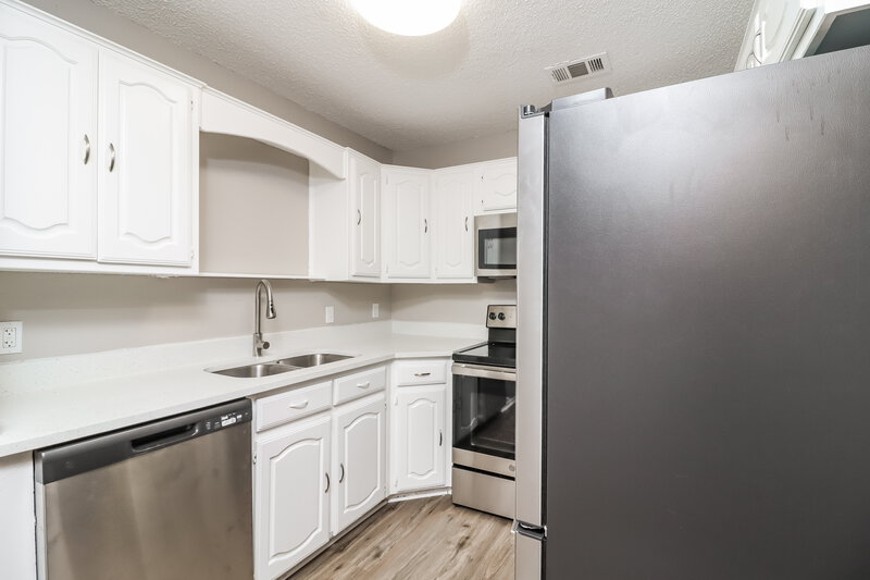 1,885/Mo, 19 Atlanta Ct Mansfield, TX 76063 Kitchen View 2