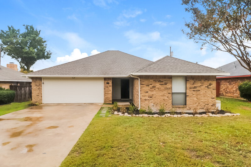 2,215/Mo, 760 Rosehill Ln Cedar Hill, TX 75104 External View