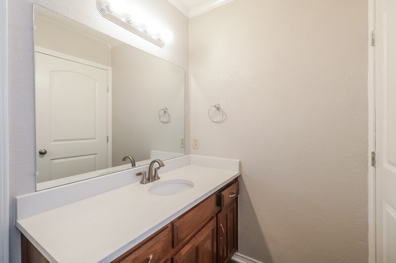 2,215/Mo, 760 Rosehill Ln Cedar Hill, TX 75104 Powder Room View