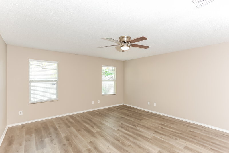 2,120/Mo, 8761 Stonebriar Ln Fort Worth, TX 76123 Main Bedroom View 2