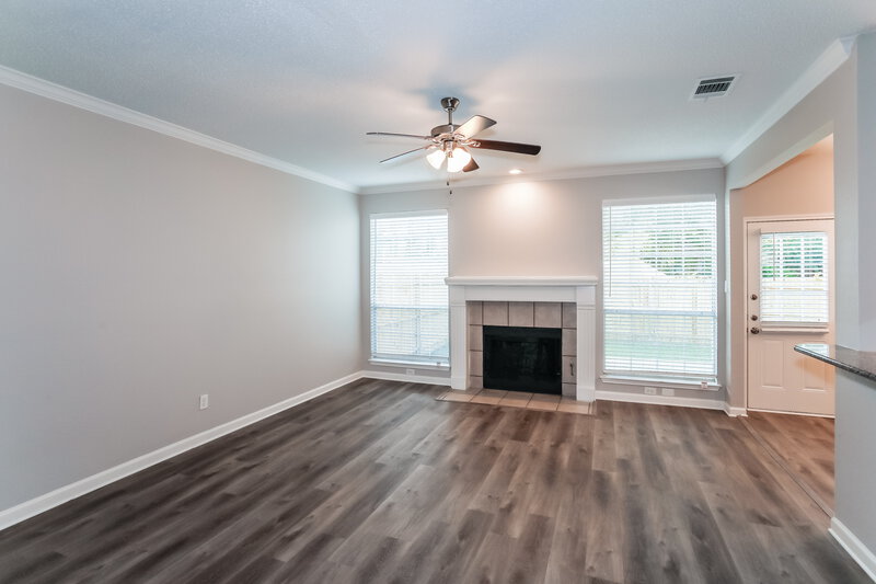 2,825/Mo, 936 Highgate Dr Lewisville, TX 75067 Living Room View