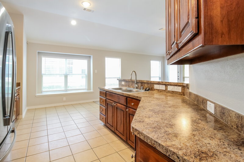 1,860/Mo, 824 San Felipe Trl Haslet, TX 76052 Kitchen View