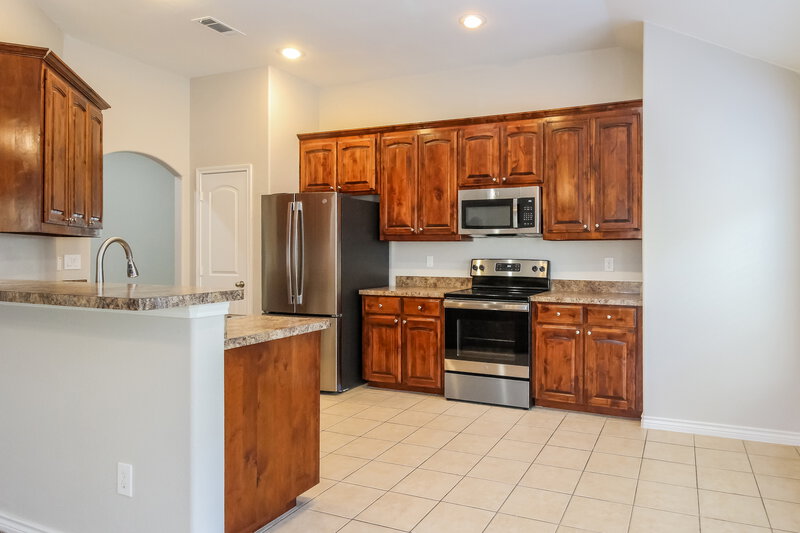 1,860/Mo, 824 San Felipe Trl Haslet, TX 76052 Kitchen View 2