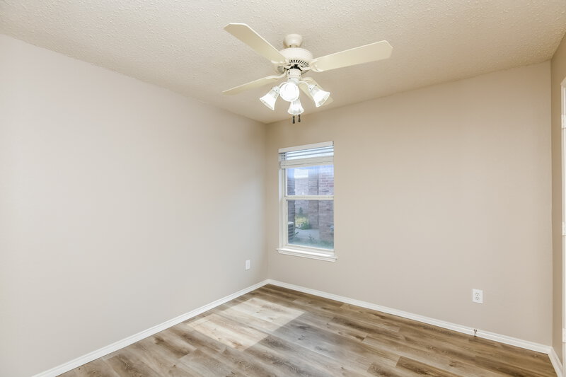1,940/Mo, 4712 Shell Ridge Dr Fort Worth, TX 76133 Bedroom View 2