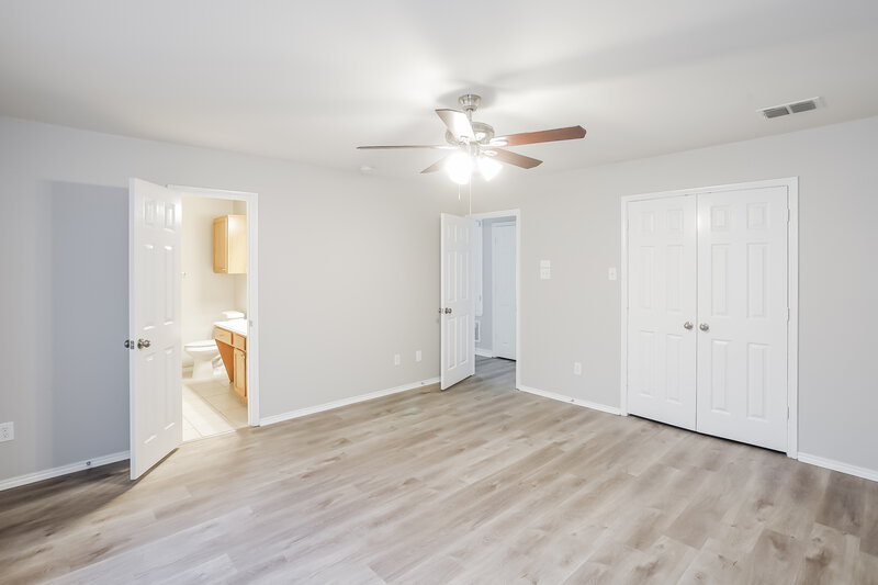 2,075/Mo, 2608 Buckskin Dr McKinney, TX 75071 Main Bedroom View