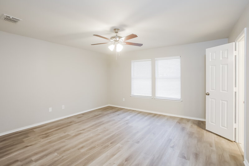 2,075/Mo, 2608 Buckskin Dr McKinney, TX 75071 Main Bedroom View 2