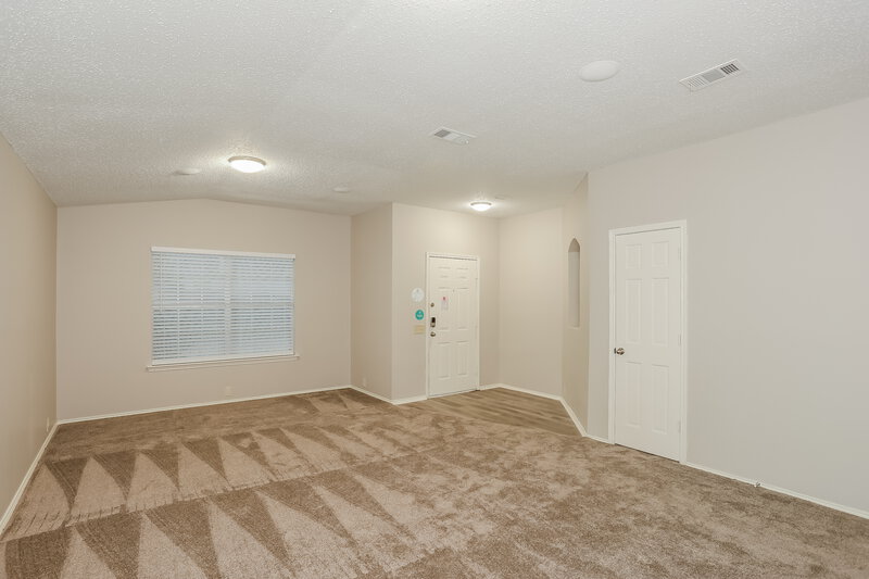 2,195/Mo, 102 Shady Brook Dr Arlington, TX 76002 Living Room View