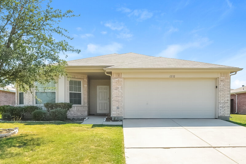 1,975/Mo, 1232 Wenatchee Dr Krum, TX 76249 External View