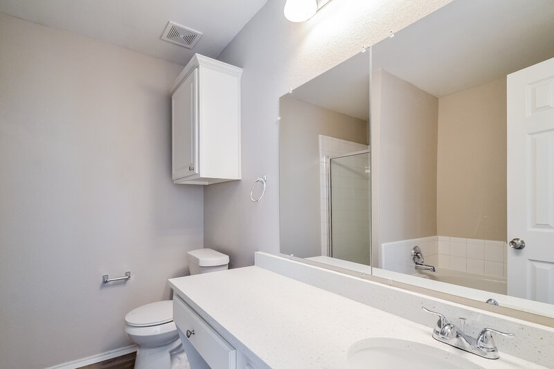 1,975/Mo, 1232 Wenatchee Dr Krum, TX 76249 Main Bedroom View 3