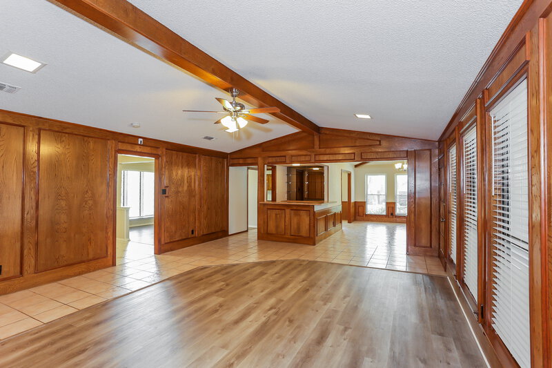 3,150/Mo, 4400 Alameda Ct Arlington, TX 76016 Living Room View 3