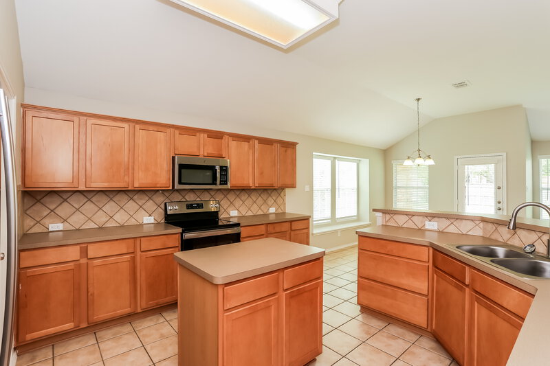 2,280/Mo, 1103 Manassas Dr Forney, TX 75126 Kitchen View 3