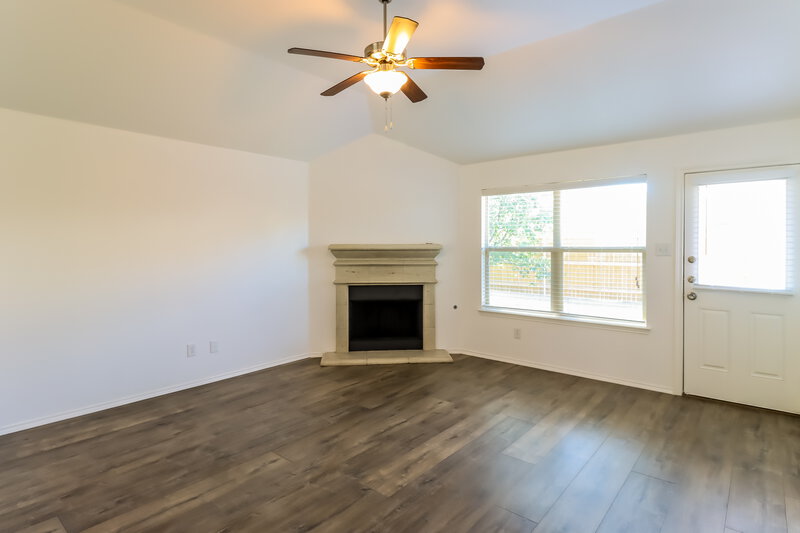 2,305/Mo, 14017 Dream River Trl Haslet, TX 76052 Living Room View