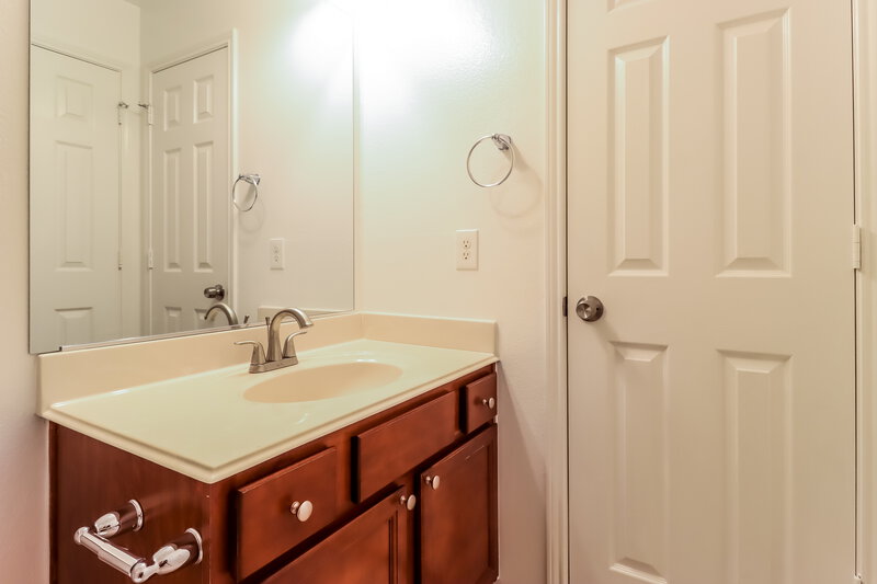 2,305/Mo, 14017 Dream River Trl Haslet, TX 76052 Bathroom View