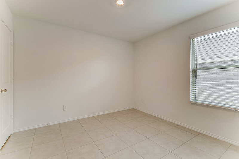 2,215/Mo, 1029 Crestview Dr Hutchins, TX 75141 Bedroom View